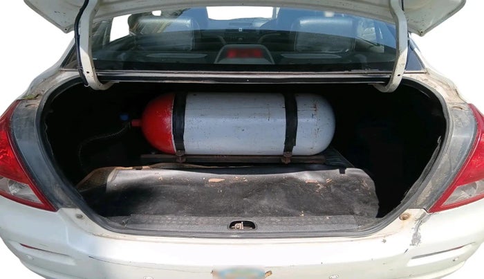 2011 Maruti Swift Dzire VXI, CNG, Manual, 1,26,962 km, exterior