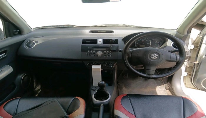 2011 Maruti Swift Dzire VXI, CNG, Manual, 1,26,962 km, interior