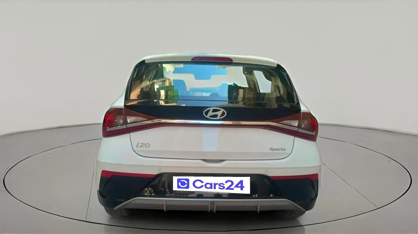 2025 Hyundai NEW I20 Sportz (O) 1.2 IVT, Petrol, Automatic, 4,550 km, exterior