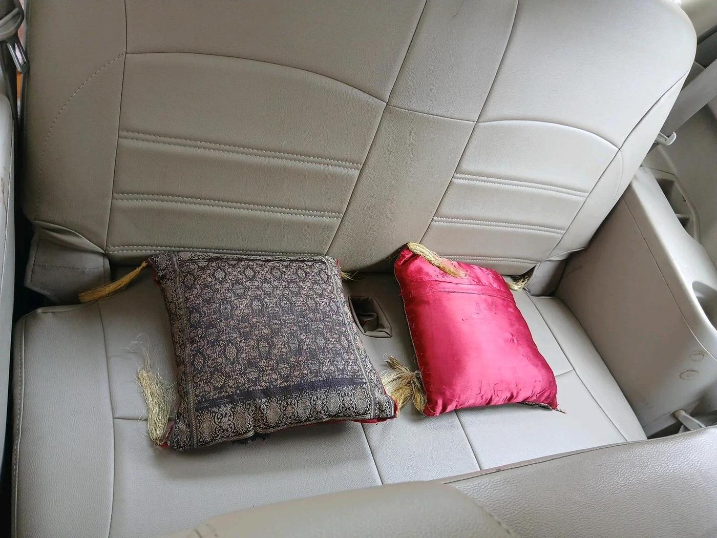 2013 Maruti Ertiga VXI CNG, CNG, Manual, 1,18,619 km, interior