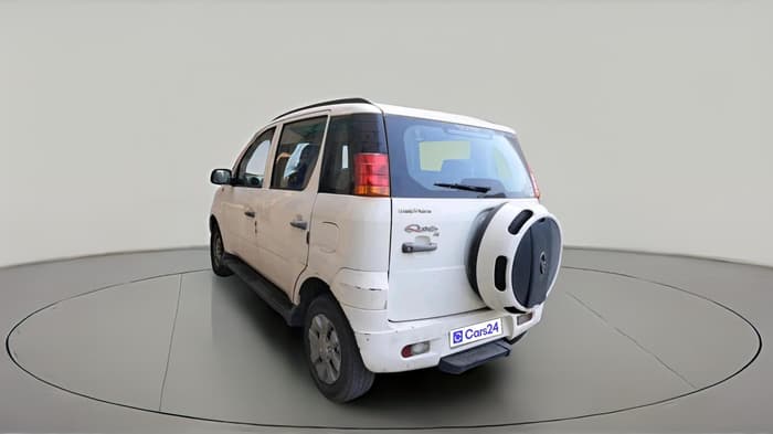 2015 Mahindra Quanto C4, Diesel, Manual, 67,483 km, exterior