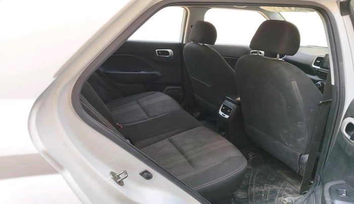 2022 Hyundai VENUE S+ 1.2, Petrol, Manual, 50,593 km, interior