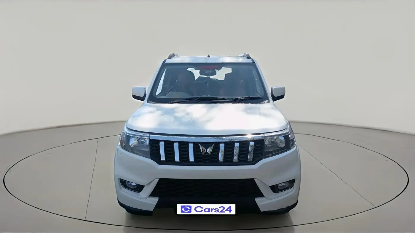 2025 Mahindra BOLERO NEO N10 R, Diesel, Manual, 14,498 km, exterior