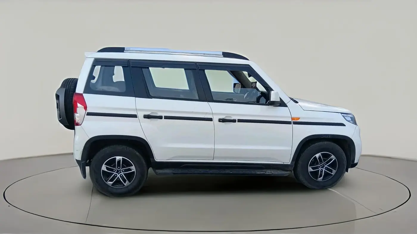 2025 Mahindra BOLERO NEO N10 R, Diesel, Manual, 14,498 km, exterior