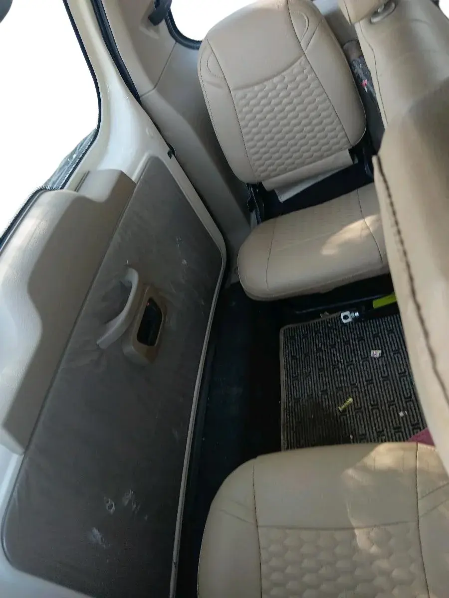 2025 Mahindra BOLERO NEO N10 R, Diesel, Manual, 14,498 km, interior