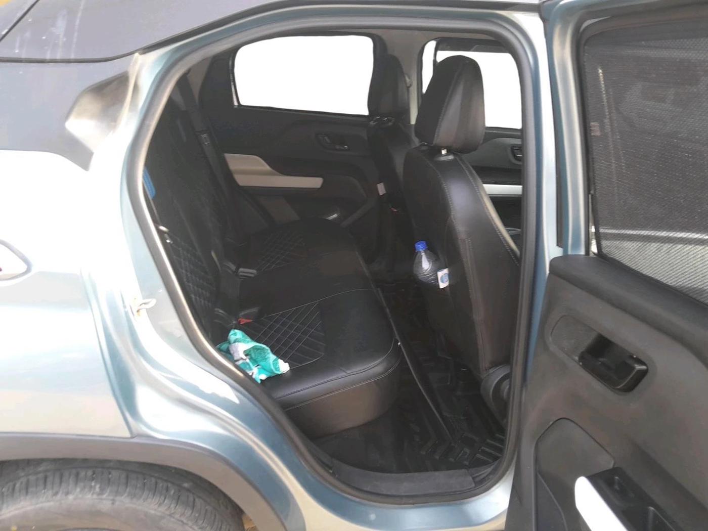 2022 Tata PUNCH ACCOMPLISHED AMT, CNG, Automatic, 45,004 km, interior