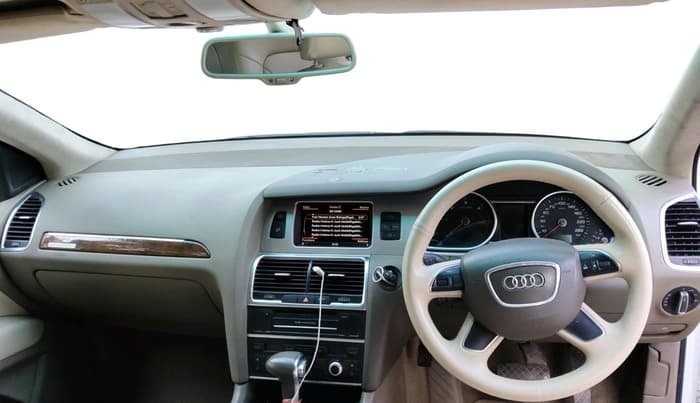 2013 Audi Q7 3.0 TDI QUATTRO, Diesel, Automatic, 84,524 km, interior