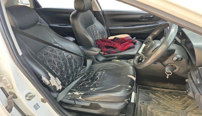 2021 Hyundai NEW I20 SPORTZ 1.2 AT, Petrol, Automatic, 1,21,600 km, interior