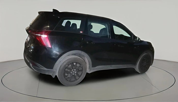 2025 Mahindra XUV700 AX 7 LUXURY D AT 7 STR, Diesel, Automatic, 9,656 km, exterior