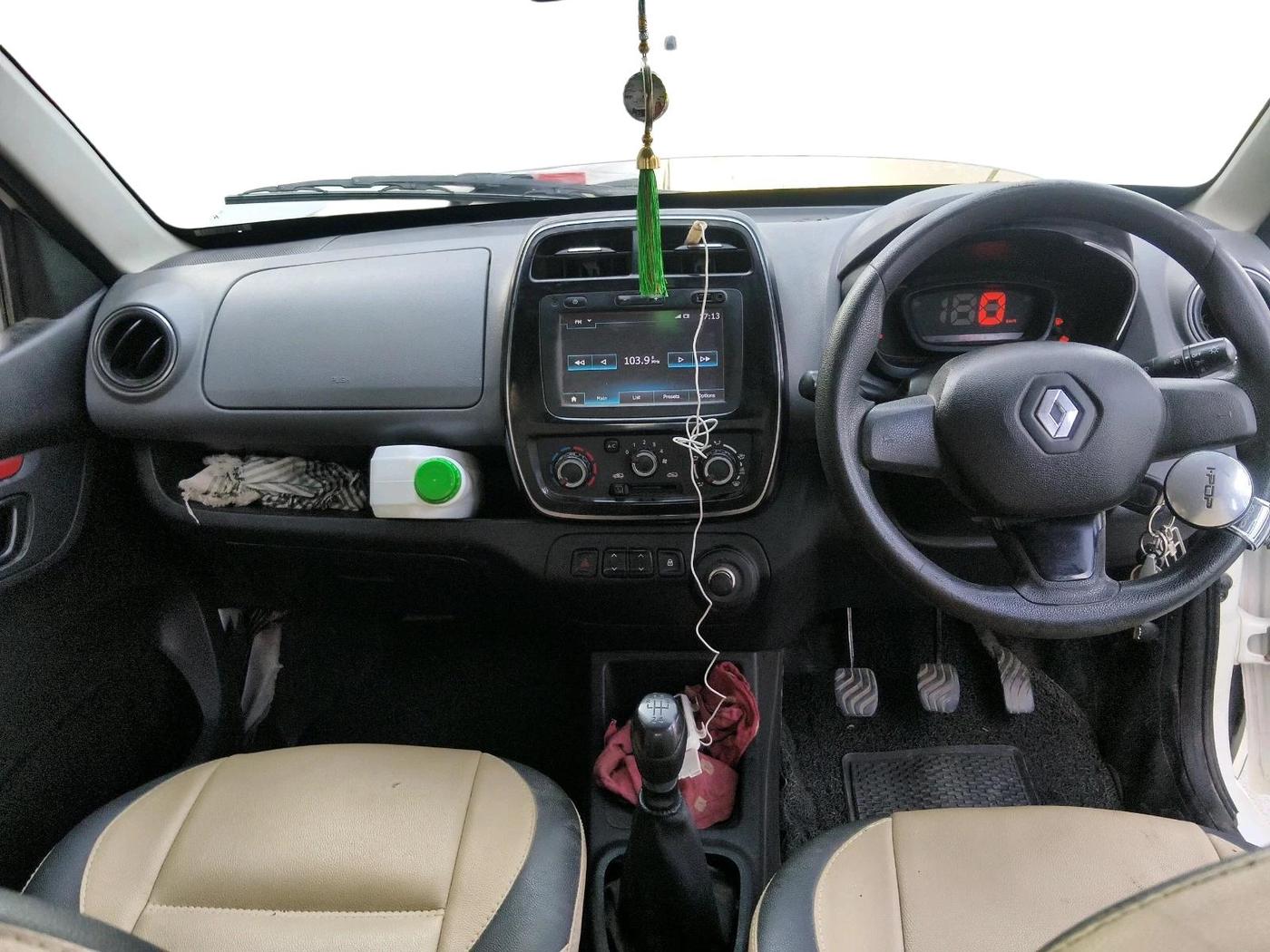 2018 Renault Kwid RXT 1.0, Petrol, Manual, 80,556 km, interior