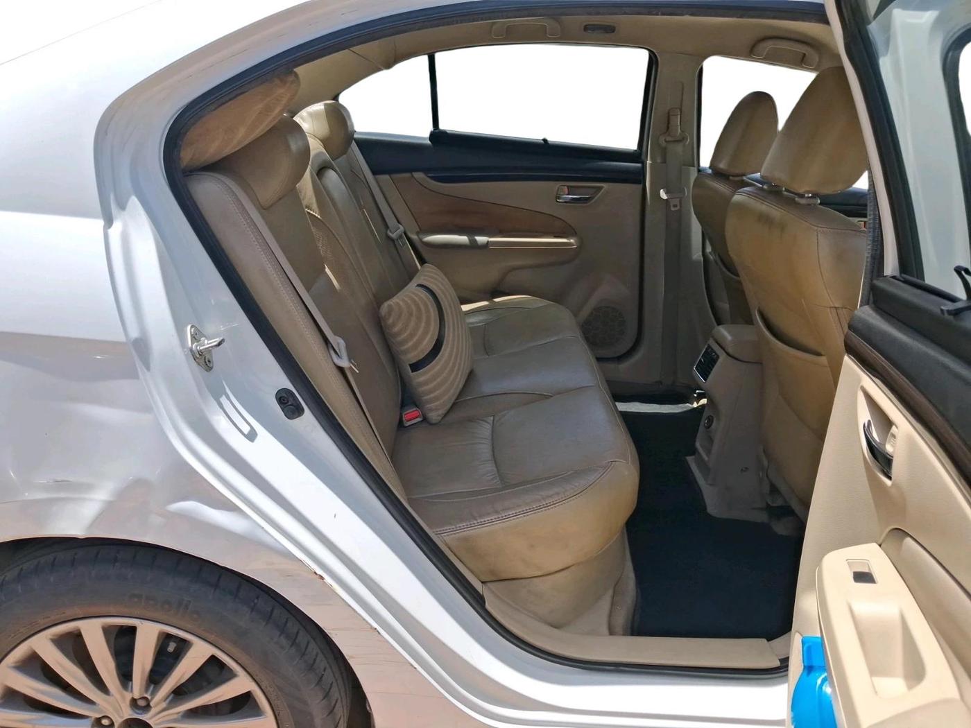 2016 Maruti Ciaz ZDI+ SHVS, Diesel, Manual, 2,16,879 km, interior