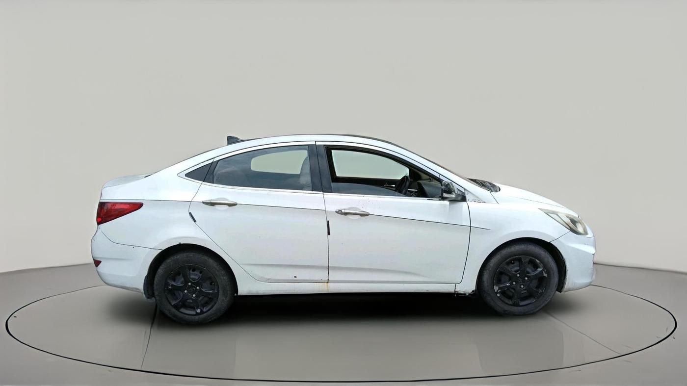 2013 Hyundai Verna FLUIDIC 1.4 CRDI EX, Diesel, Manual, 89,601 km, exterior