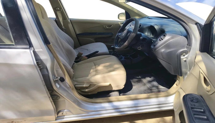 2015 Honda Amaze 1.5L I-DTEC S, Diesel, Manual, 1,57,102 km, interior