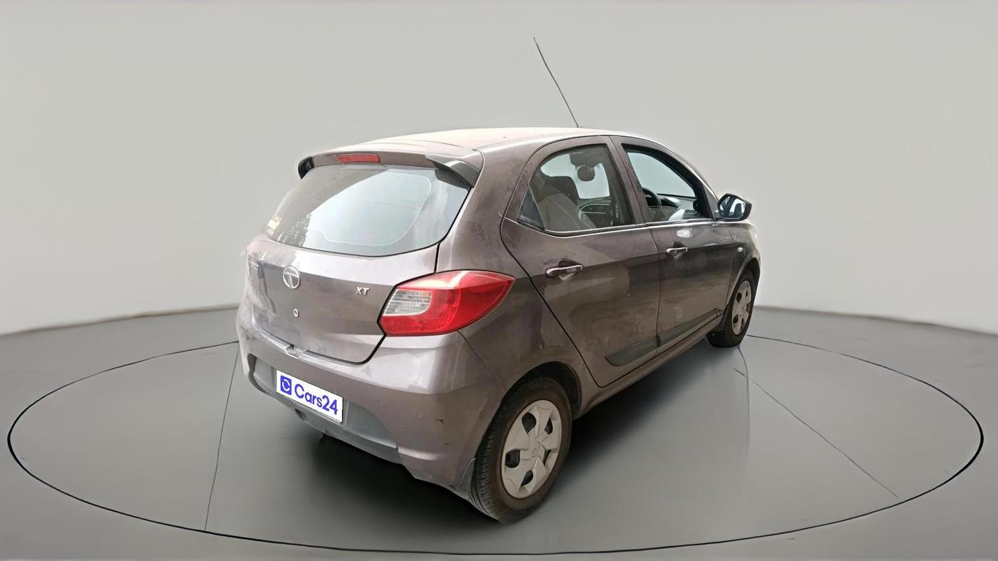2017 Tata Tiago XT PETROL, Petrol, Manual, 70,983 km, exterior