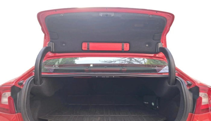 2014 Volvo S60 SUMMUM D5, Diesel, Automatic, 49,623 km, exterior