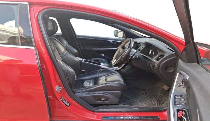 2014 Volvo S60 SUMMUM D5, Diesel, Automatic, 49,623 km, interior