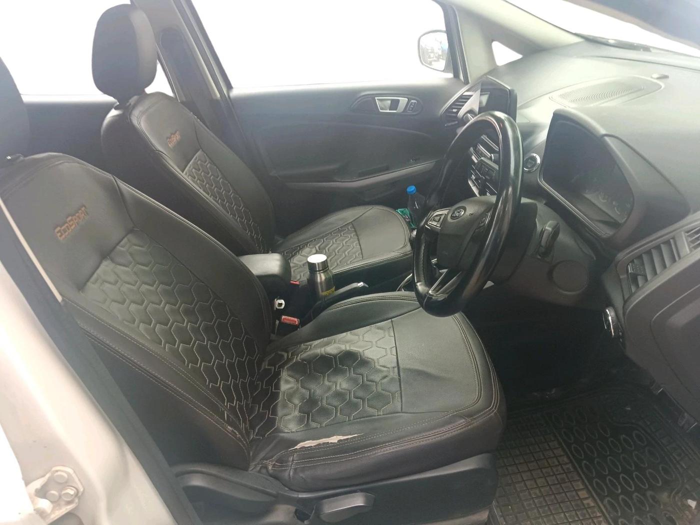 2018 Ford Ecosport TITANIUM 1.5L DIESEL, Diesel, Manual, 2,26,858 km, interior
