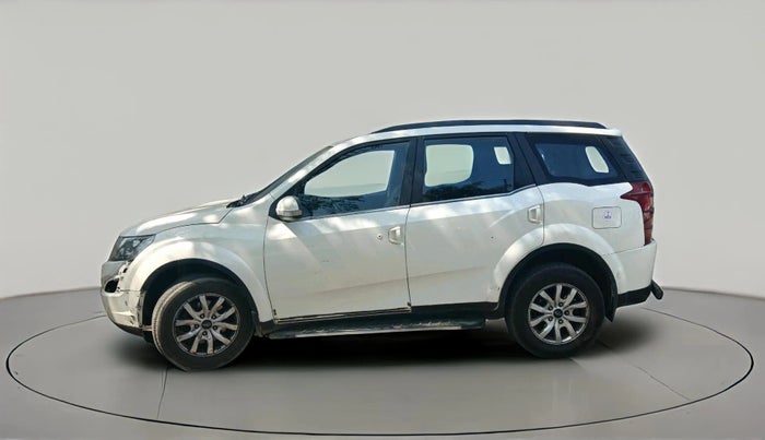 2016 Mahindra XUV500 W10 AT, Diesel, Automatic, 1,73,528 km, exterior