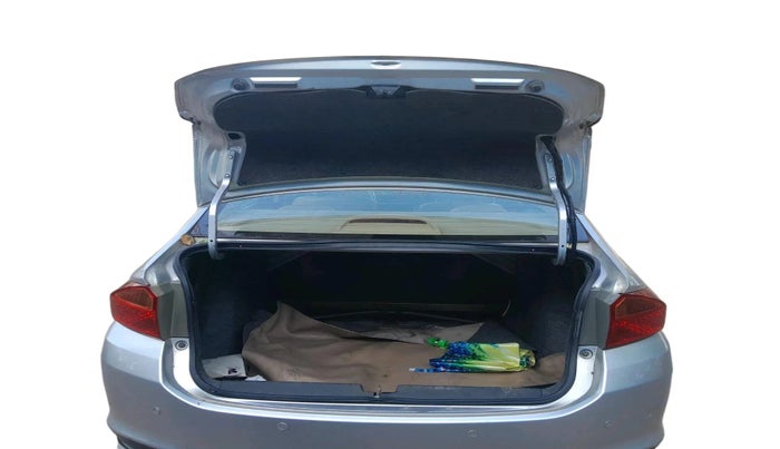 2017 Honda City 1.5L I-VTEC V MT, Petrol, Manual, 1,01,640 km, exterior