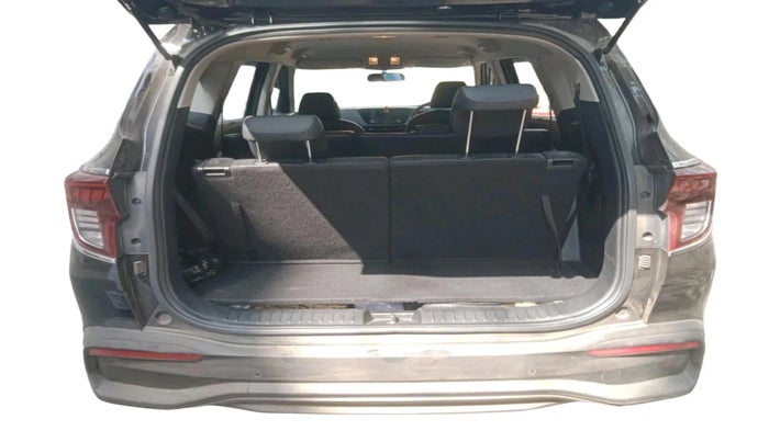 2025 KIA CARENS Premium (O) 1.5 Petrol 7 STR, Petrol, Manual, 9,165 km, exterior