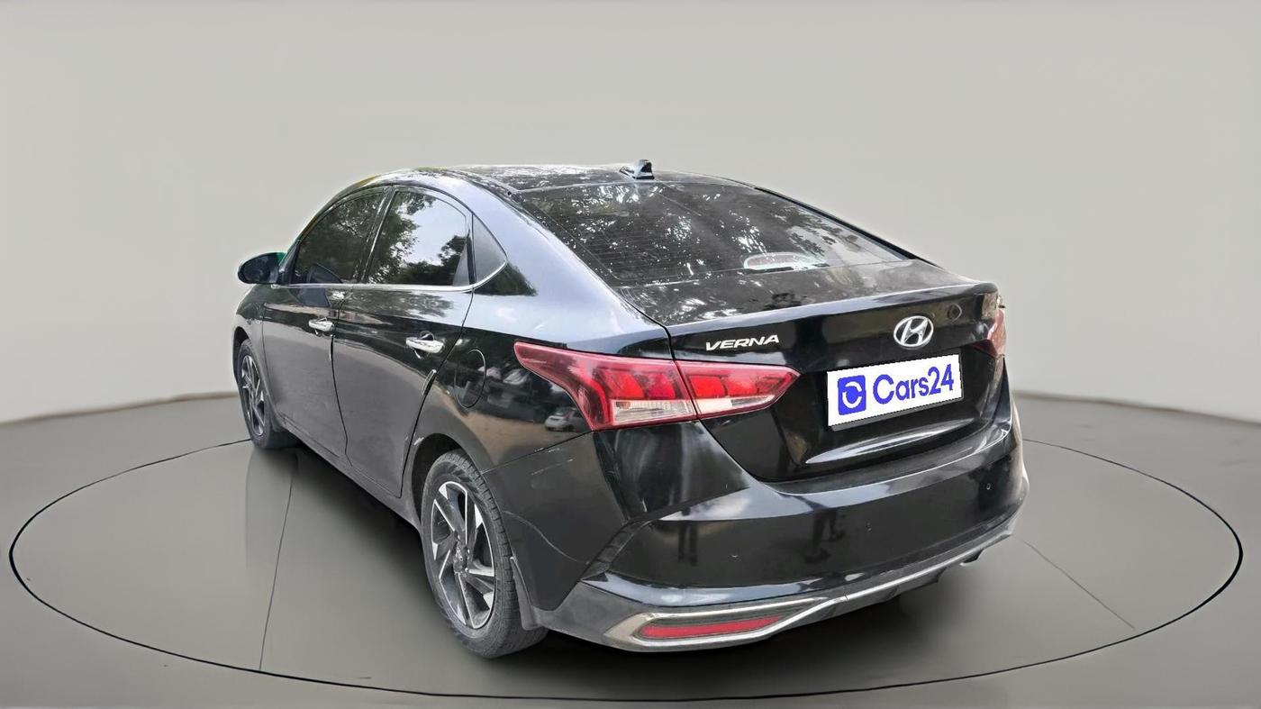 2020 Hyundai Verna SX (O) 1.5 CRDI AT, Diesel, Automatic, 1,14,901 km, exterior