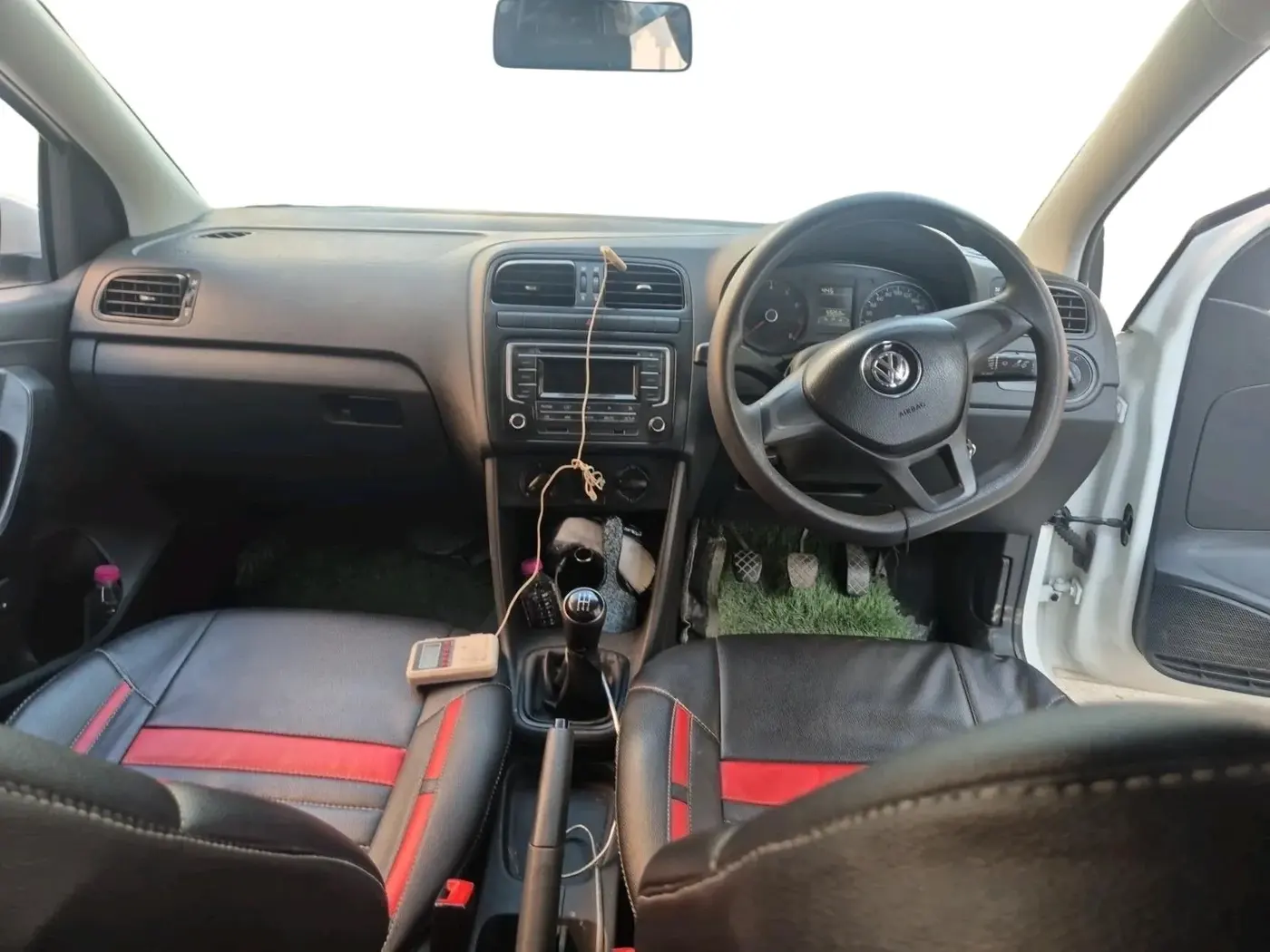 2018 Volkswagen Ameo COMFORTLINE 1.0L, Petrol, Manual, 59,268 km, interior