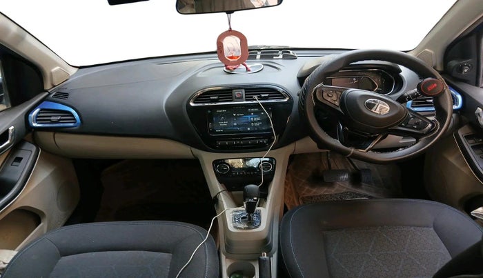 2024 Tata Tiago  XZA Plus (O), Petrol, Automatic, 27,782 km, interior