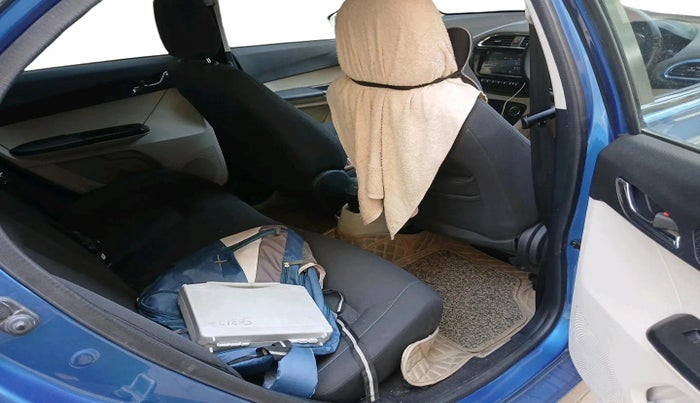 2024 Tata Tiago  XZA Plus (O), Petrol, Automatic, 27,782 km, interior