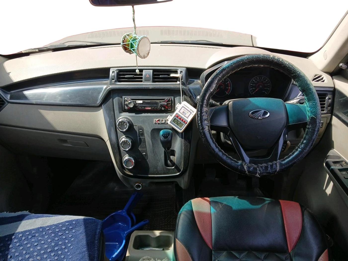 2016 Mahindra Kuv100 K4 PLUS 5 STR, Petrol, Manual, 61,865 km, interior