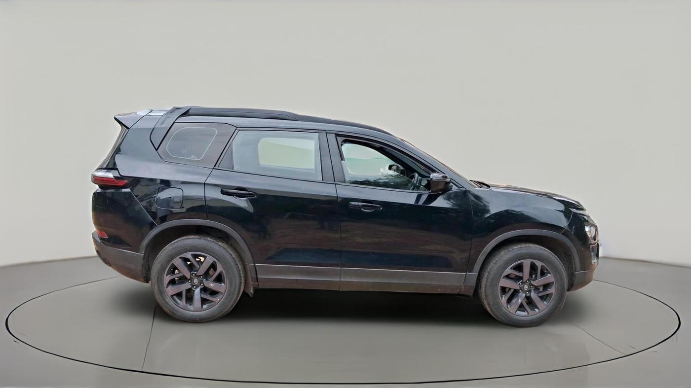 2022 Tata Safari XZA PLUS, Diesel, Automatic, 1,28,131 km, exterior