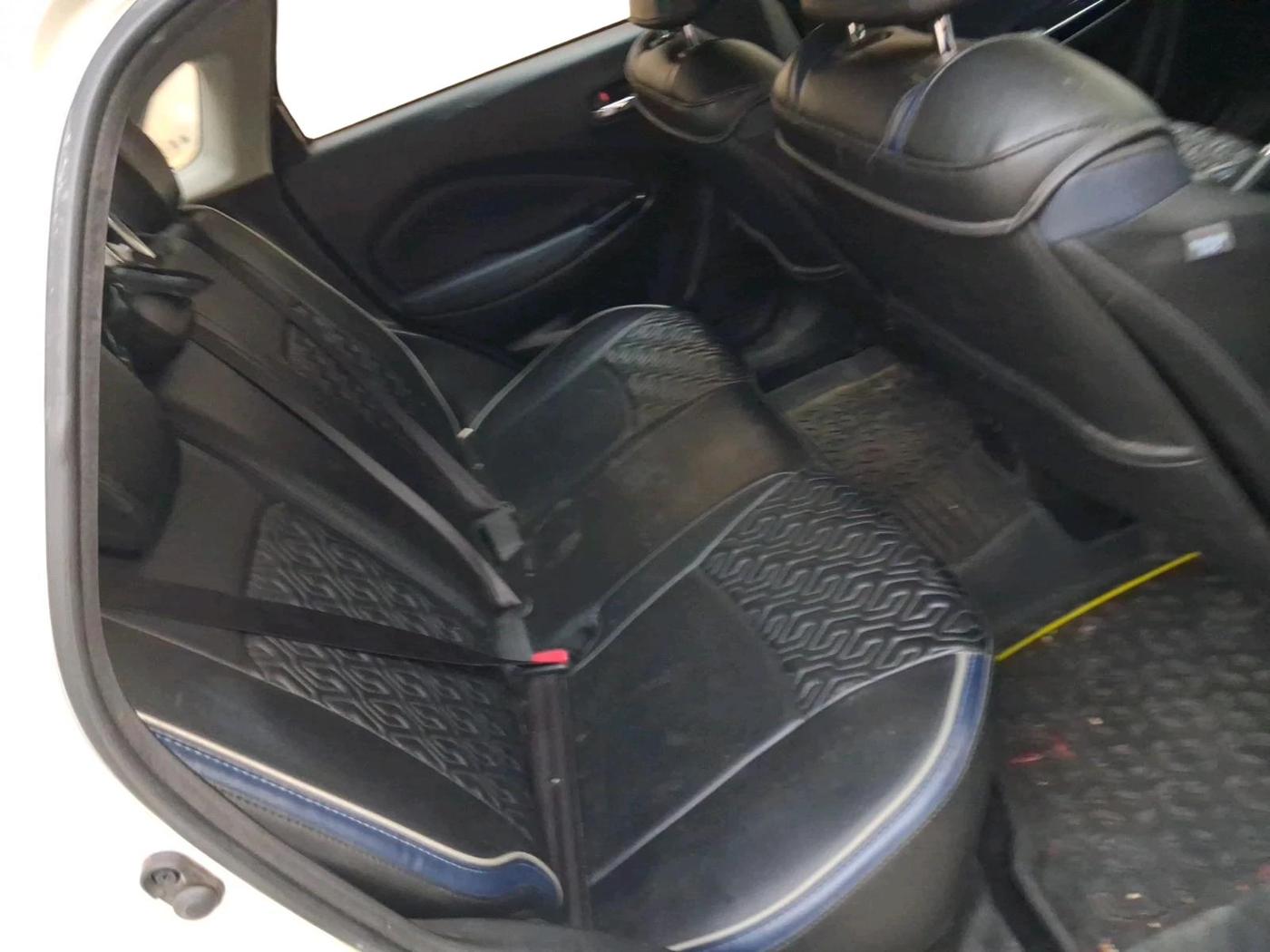 2023 Maruti Baleno  ZETA CNG 1.2L, CNG, Manual, 53,841 km, interior
