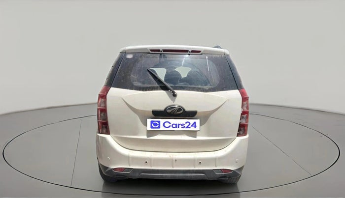 2014 Mahindra XUV500 W8, Diesel, Manual, 93,702 km, exterior