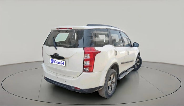2014 Mahindra XUV500 W8, Diesel, Manual, 93,702 km, exterior