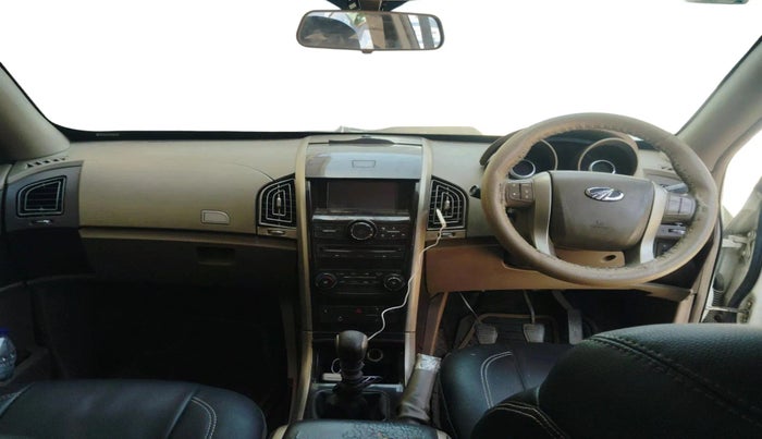 2014 Mahindra XUV500 W8, Diesel, Manual, 93,702 km, interior