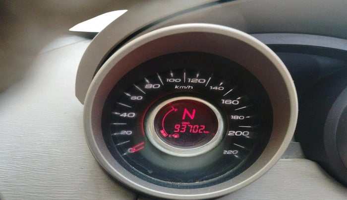 2014 Mahindra XUV500 W8, Diesel, Manual, 93,702 km, interior