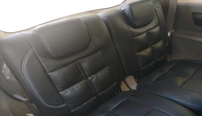 2014 Mahindra XUV500 W8, Diesel, Manual, 93,702 km, interior