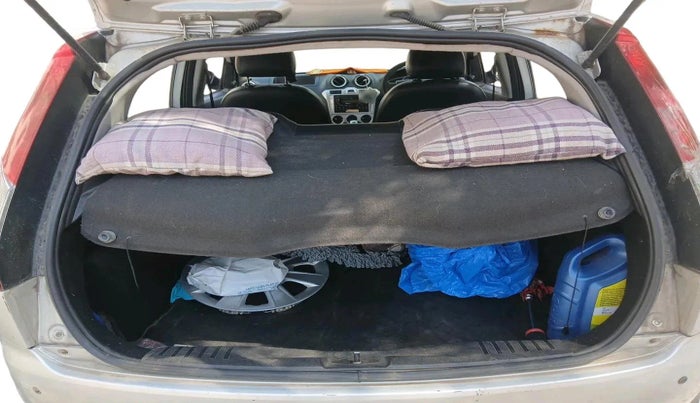 2014 Ford Figo ZXI 1.4 DIESEL, Diesel, Manual, 75,105 km, exterior