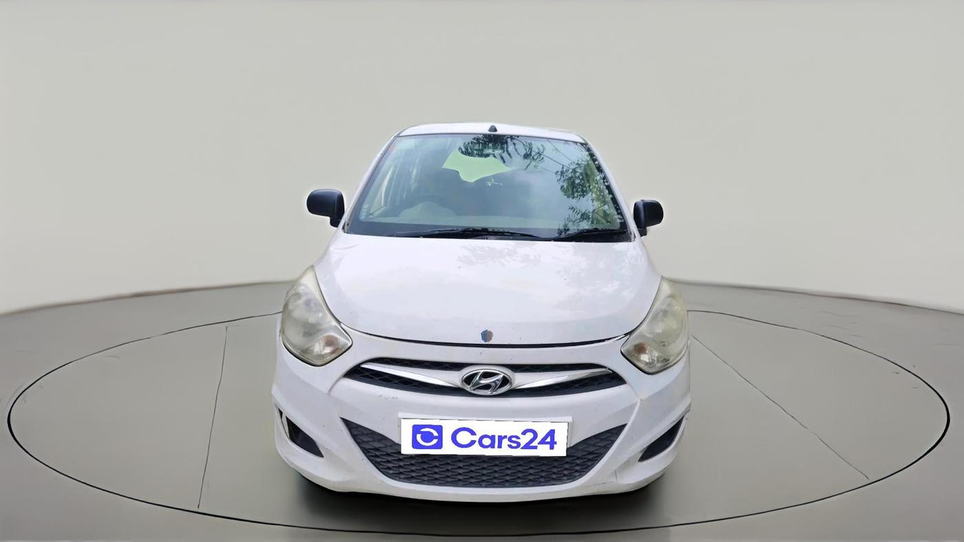 2013 Hyundai i10 MAGNA 1.1, CNG, Manual, 1,10,617 km, exterior