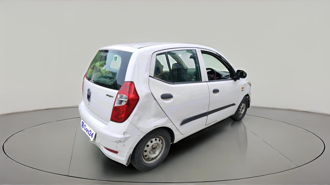 2013 Hyundai i10 MAGNA 1.1, CNG, Manual, 1,10,617 km, exterior