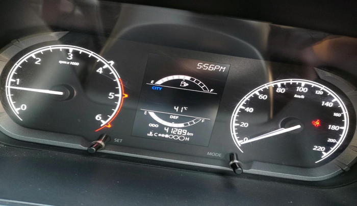 2021 Tata Harrier XM 2.0L KRYOTEC, Diesel, Manual, 41,289 km, interior