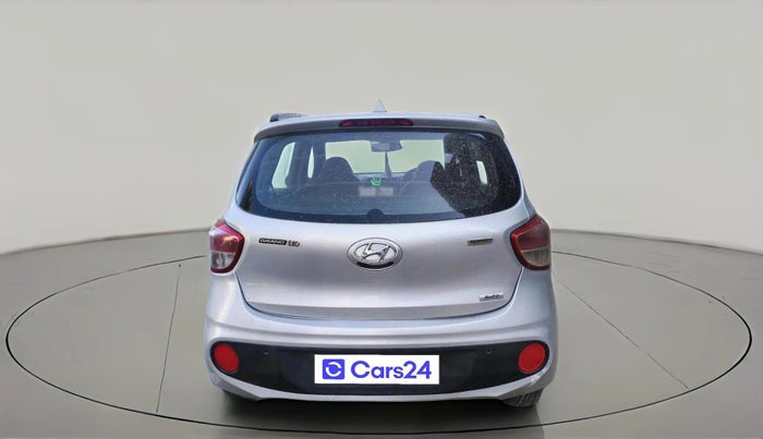 2017 Hyundai Grand i10 SPORTZ (O) AT 1.2 KAPPA VTVT, CNG, Automatic, 74,375 km, exterior