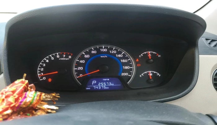 2017 Hyundai Grand i10 SPORTZ (O) AT 1.2 KAPPA VTVT, CNG, Automatic, 74,375 km, interior