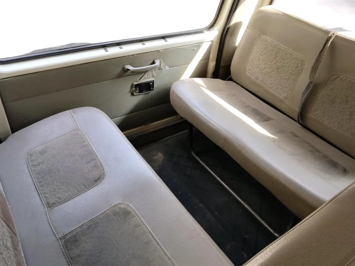 2018 Mahindra Bolero PLUS AC BS IV, Diesel, Manual, 94,795 km, interior