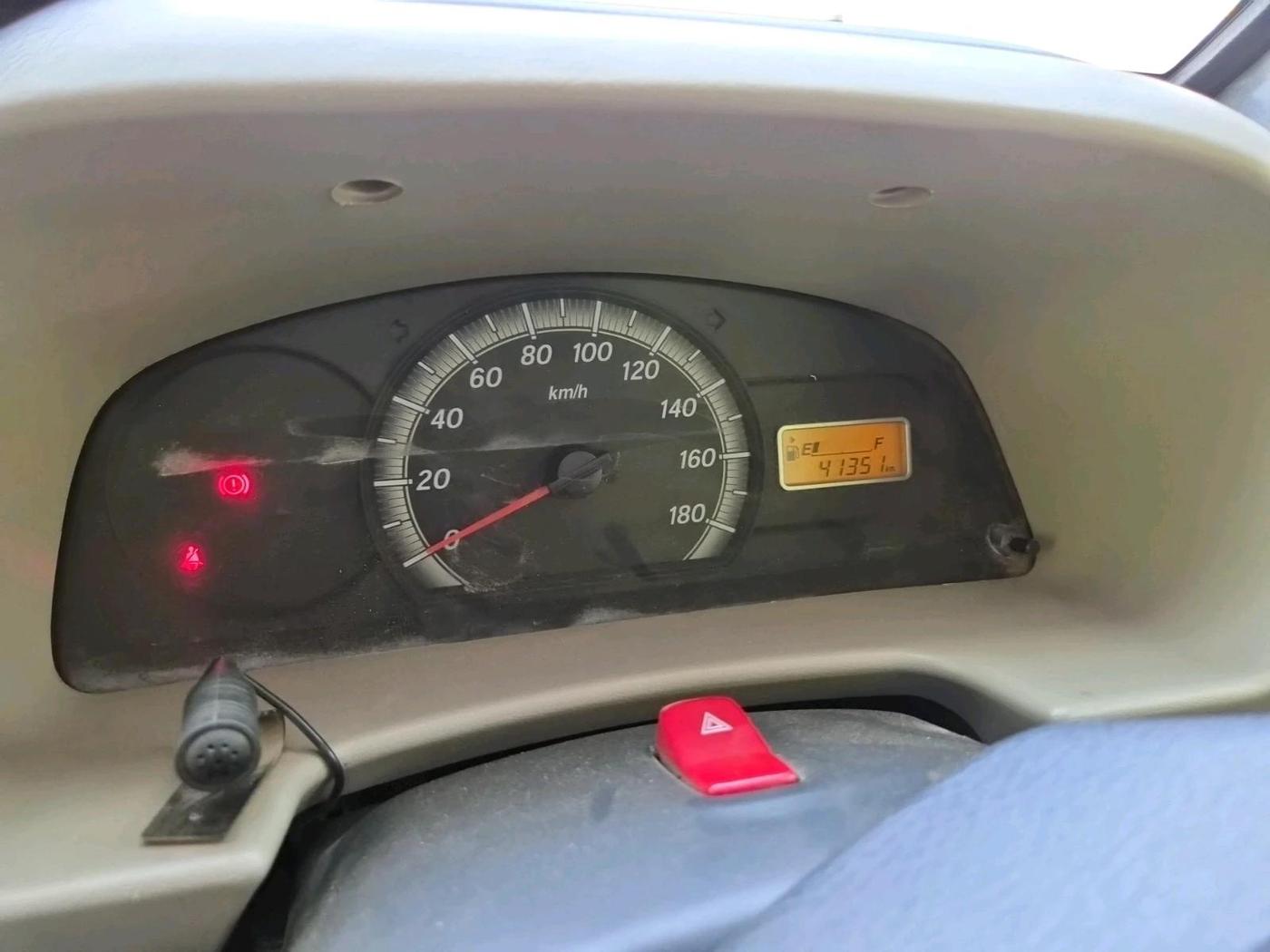2022 Maruti Eeco 5 STR AC (O), Petrol, Manual, 41,351 km, interior