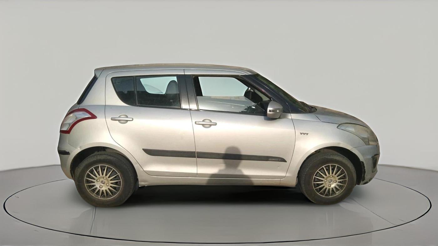 2015 Maruti Swift VXI, Petrol, Manual, 1,01,740 km, exterior