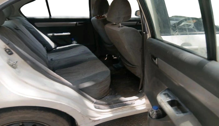 2009 Maruti Swift Dzire VXI 1.3, CNG, Manual, 1,78,560 km, interior