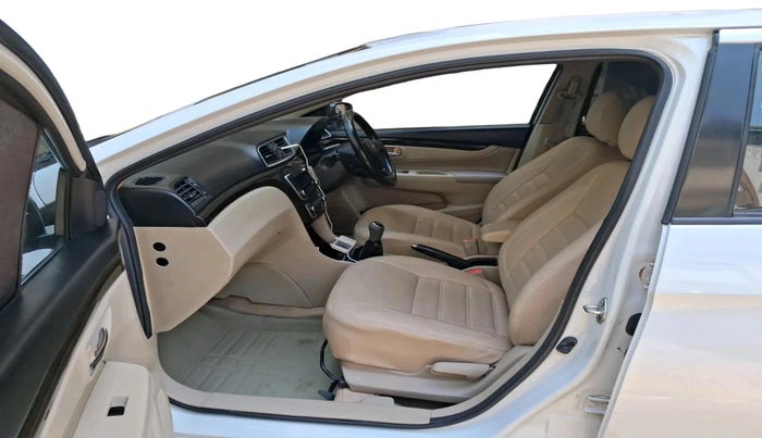 2017 Maruti Ciaz DELTA DIESEL 1.3, Diesel, Manual, 2,36,579 km, interior