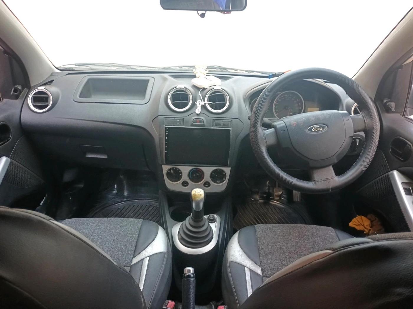 2012 Ford Figo ZXI 1.4 DIESEL, Diesel, Manual, 78,782 km, interior