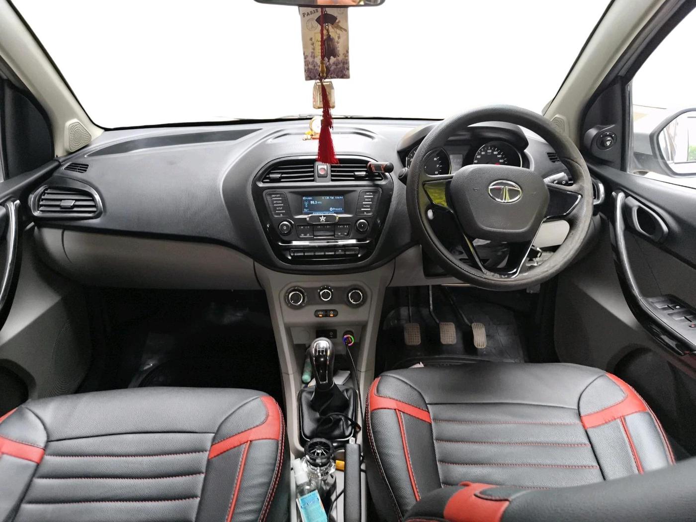 2019 Tata Tiago XT PETROL, Petrol, Manual, 81,931 km, interior