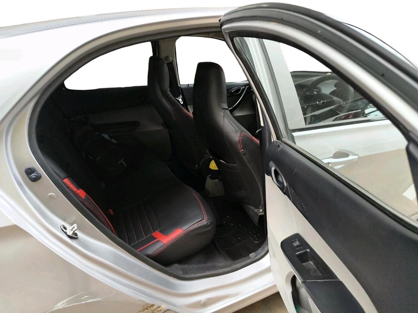 2019 Tata Tiago XT PETROL, Petrol, Manual, 81,931 km, interior